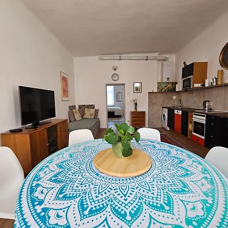 Vienna Palm Apartments Room photo